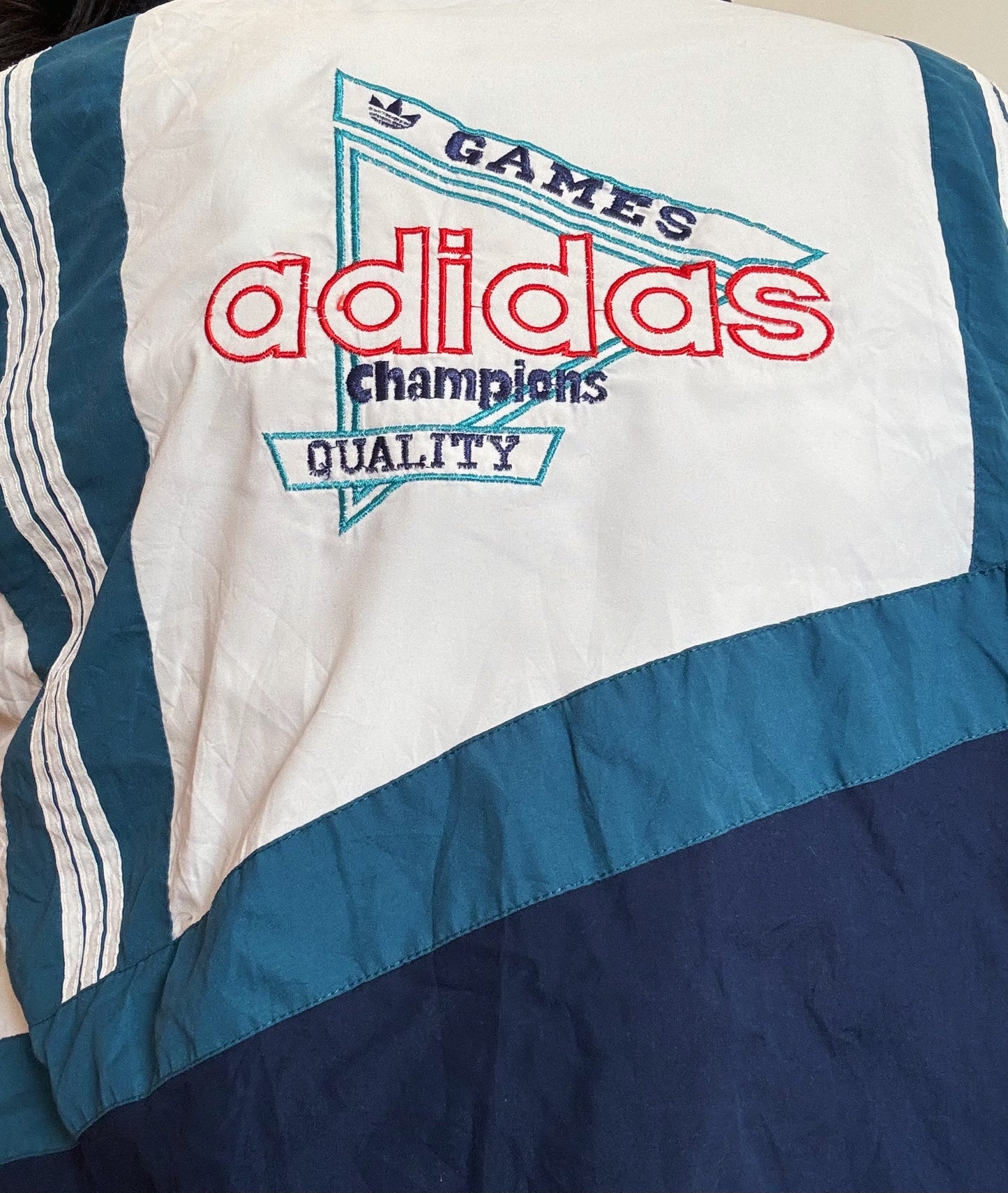 Adidas Vintage White Windbreaker (90s)